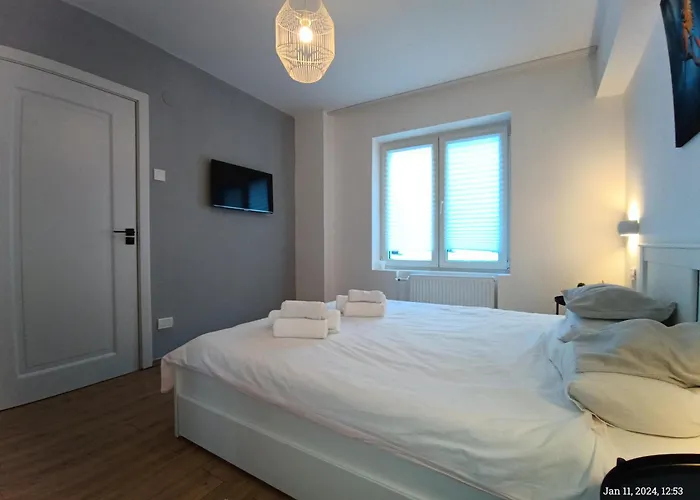 Apartment Cozy Center
